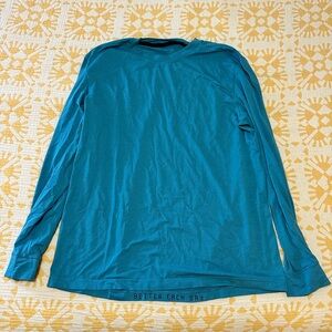 Lululemon Athletica Blue Long Sleeve Tee